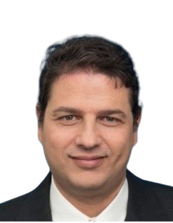 Yaniv-removebg-preview